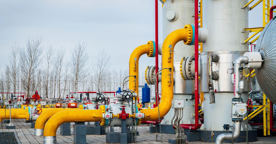 SAWGAT Group oil and gas team at refinery operations in Saudi Arabia